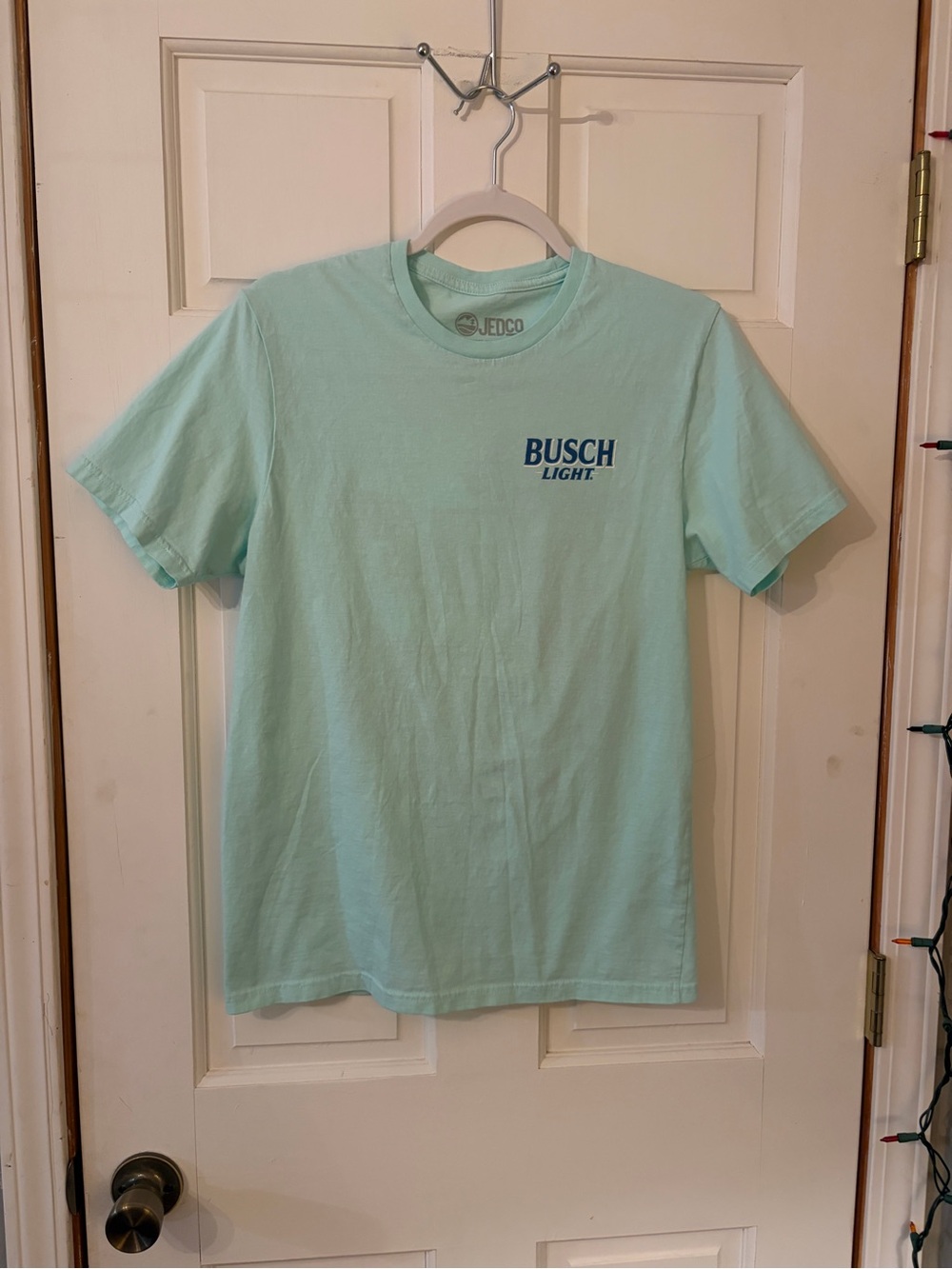 Busch Light T-Shirt  - Black Lab Dog & Sunset Lake Scene - Women’s Size M